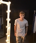 ALL_ACCESS-_Justin_s_NEO_dressing_room_mp4_000012555.jpg