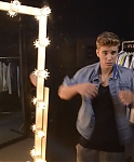 ALL_ACCESS-_Justin_s_NEO_dressing_room_mp4_000031408.jpg