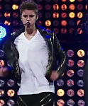 Justin_Bieber_-_All_Around_The_World_28Official29_ft__Ludacris_mp40245.jpg
