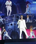 Justin_Bieber_-_All_Around_The_World_28Official29_ft__Ludacris_mp40267.jpg
