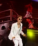 Justin_Bieber_-_All_Around_The_World_28Official29_ft__Ludacris_mp40308.jpg