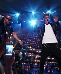 Justin_Bieber_-_All_Around_The_World_28Official29_ft__Ludacris_mp40656.jpg
