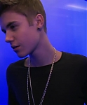 Justin_Bieber_-_All_Around_The_World_28Official29_ft__Ludacris_mp40671.jpg