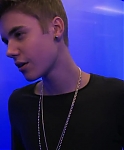 Justin_Bieber_-_All_Around_The_World_28Official29_ft__Ludacris_mp40672.jpg