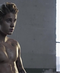 Justin_Bieber_-_Behind_the_Scenes_-_Cosmopolitan_119.jpg