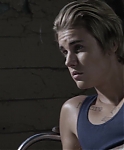 Justin_Bieber_-_Behind_the_Scenes_-_Cosmopolitan_175.jpg