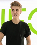 Justin_Bieber_-_Find_My_Gold_Shoes__adidas_NEO_contest_28129_mp40163.jpg