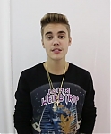 Justin_Bieber_News_-_Justin27s_video_message_for_Catalina2C_a_Make-A-Wish___032.jpg