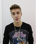 Justin_Bieber_News_-_Justin27s_video_message_for_Catalina2C_a_Make-A-Wish___070.jpg