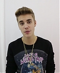 Justin_Bieber_News_-_Justin27s_video_message_for_Catalina2C_a_Make-A-Wish___074.jpg