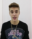 Justin_Bieber_News_-_Justin27s_video_message_for_Catalina2C_a_Make-A-Wish___189.jpg