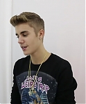 Justin_Bieber_News_-_Justin27s_video_message_for_Catalina2C_a_Make-A-Wish___223.jpg