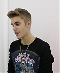 Justin_Bieber_News_-_Justin27s_video_message_for_Catalina2C_a_Make-A-Wish___224.jpg