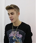 Justin_Bieber_News_-_Justin27s_video_message_for_Catalina2C_a_Make-A-Wish___229.jpg