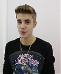 Justin_Bieber_News_-_Justin27s_video_message_for_Catalina2C_a_Make-A-Wish___244.jpg