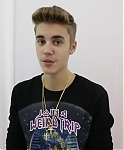 Justin_Bieber_News_-_Justin27s_video_message_for_Catalina2C_a_Make-A-Wish___246.jpg
