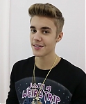 Justin_Bieber_News_-_Justin27s_video_message_for_Catalina2C_a_Make-A-Wish___273.jpg