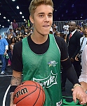 Justin_Bieber_at_Celebrity_Basketball_Game_BET_Experience_2014_5.jpg