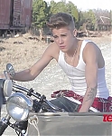 Justin_Bieber_s_Official_Teen_Vogue_Cover_Shoot_056.jpg