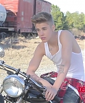 Justin_Bieber_s_Official_Teen_Vogue_Cover_Shoot_067.jpg
