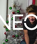 Special_holiday_surprise_from_Justin_Bieber21__NEOBieberdays_mp40707.jpg