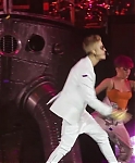 Justin_Bieber_-_All_Around_The_World_28Official29_ft__Ludacris_mp40178.jpg