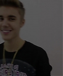 Justin_Bieber_News_-_Justin27s_video_message_for_Catalina2C_a_Make-A-Wish___296.jpg